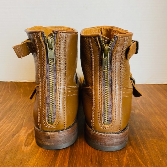 Frye Womens Brown Leather Buckle Zipper Booties, 8.5. - Picture 4 of 8